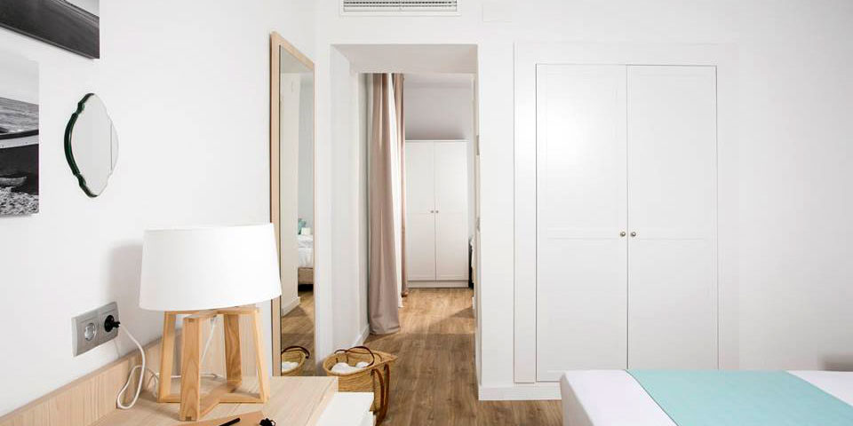 Reforma hotel en Roses